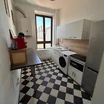 Bel Centre Gare Apartament *